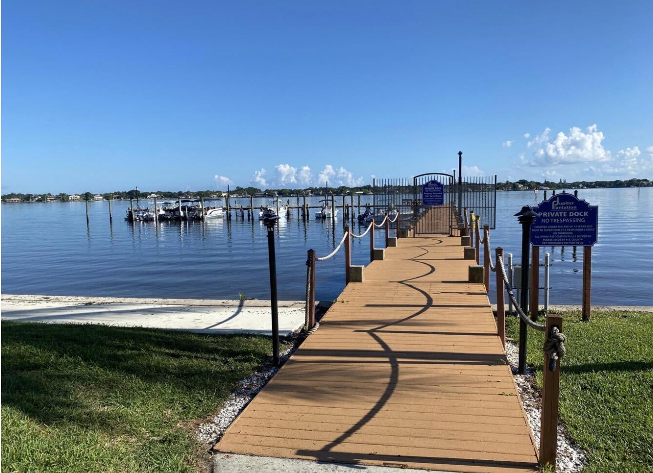 825 Center Street, Unit 49D Jupiter, FL 33458 - Photo 15 of 19 IMG_1706