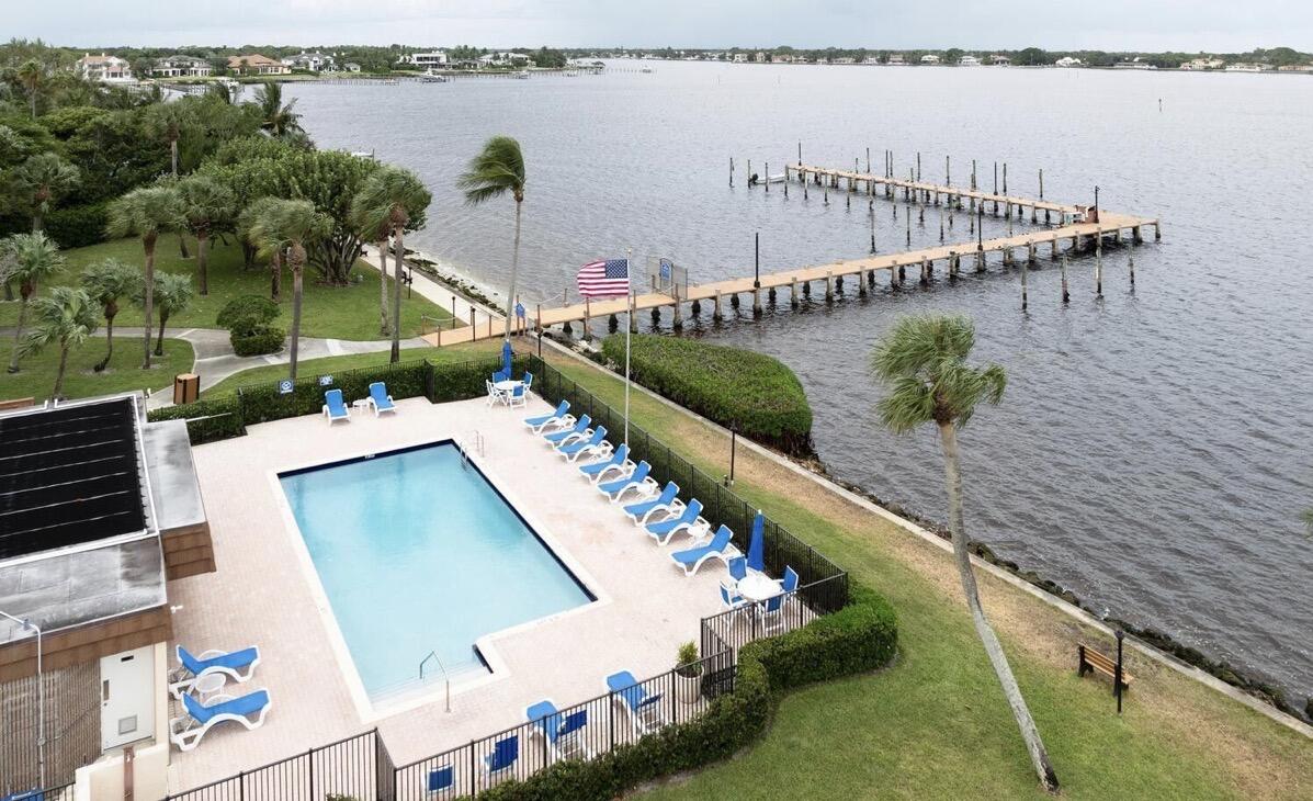 825 Center Street, Unit 49D Jupiter, FL 33458 - Photo 16 of 19 IMG_1710