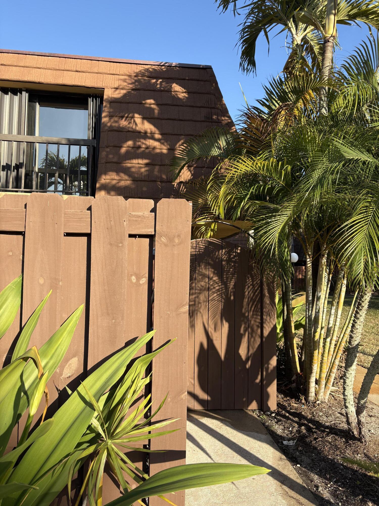 825 Center Street, Unit 49D Jupiter, FL 33458 - Photo 3 of 19 IMG_2895