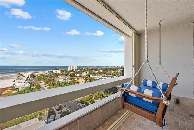 $3,999,999 | 5400 Ocean Boulevard, Unit 122, Sarasota, FL 34242