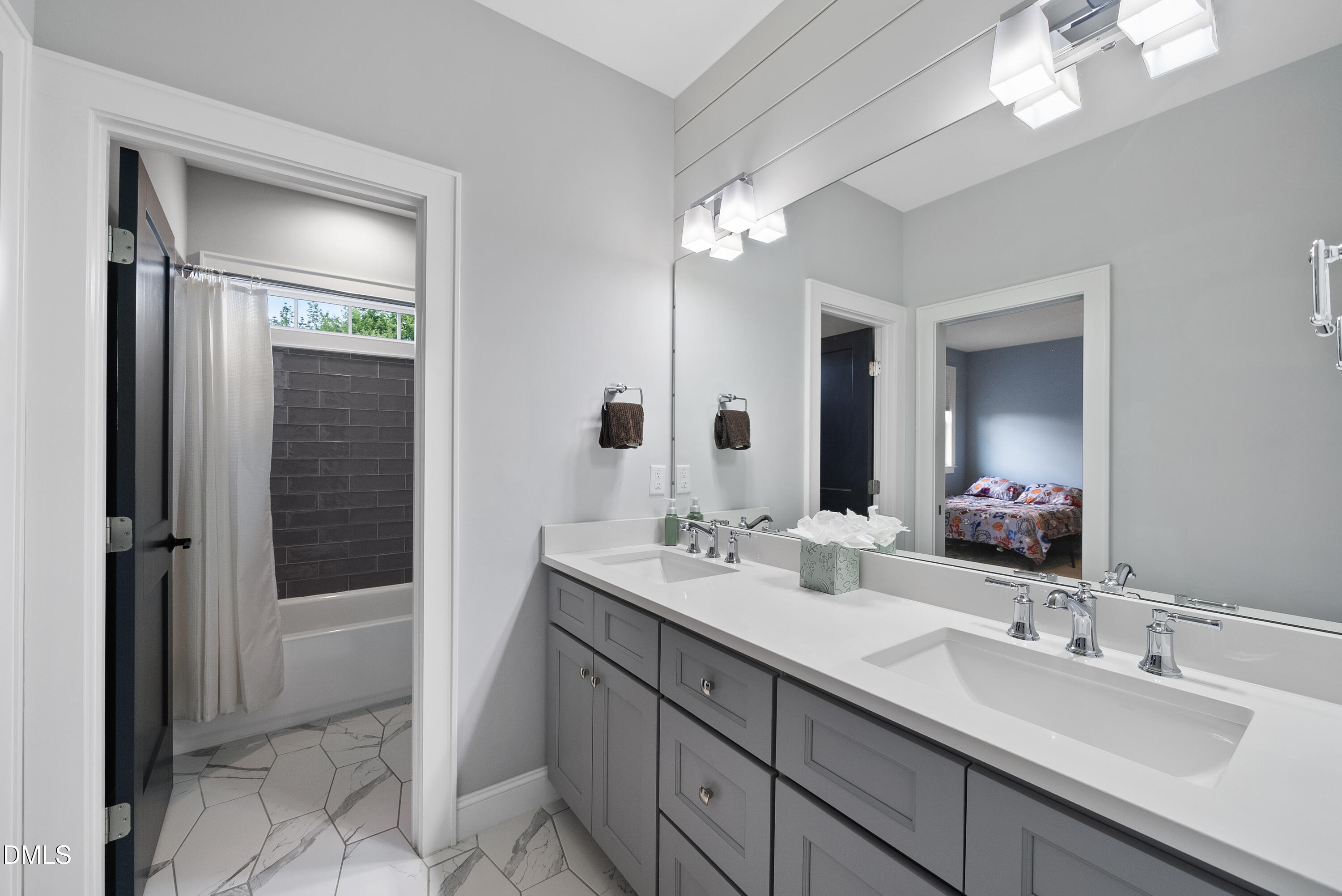 5109 Wainscott Way Raleigh, NC 27612 - Photo 27 of 52 27