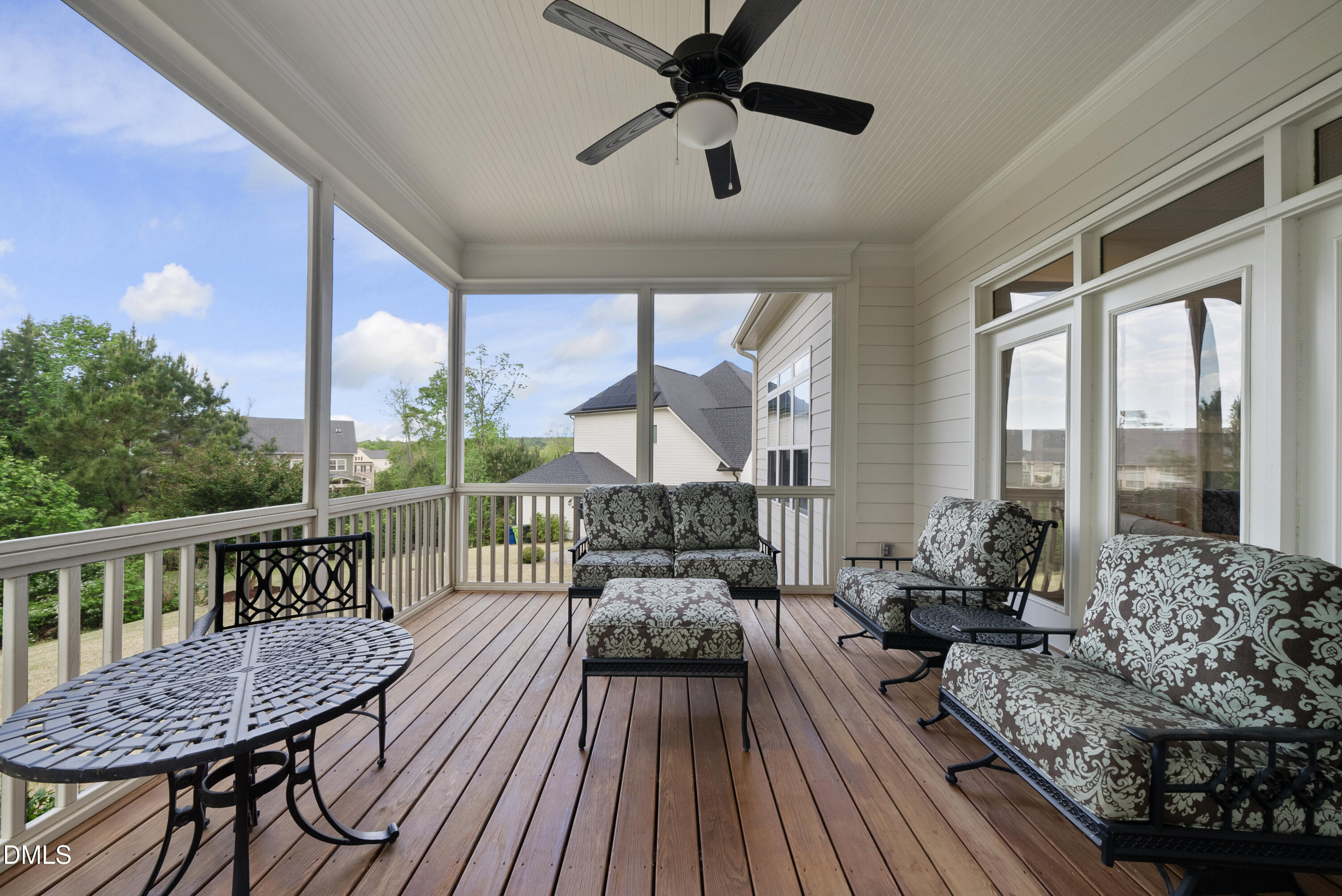 5109 Wainscott Way Raleigh, NC 27612 - Photo 37 of 52 37