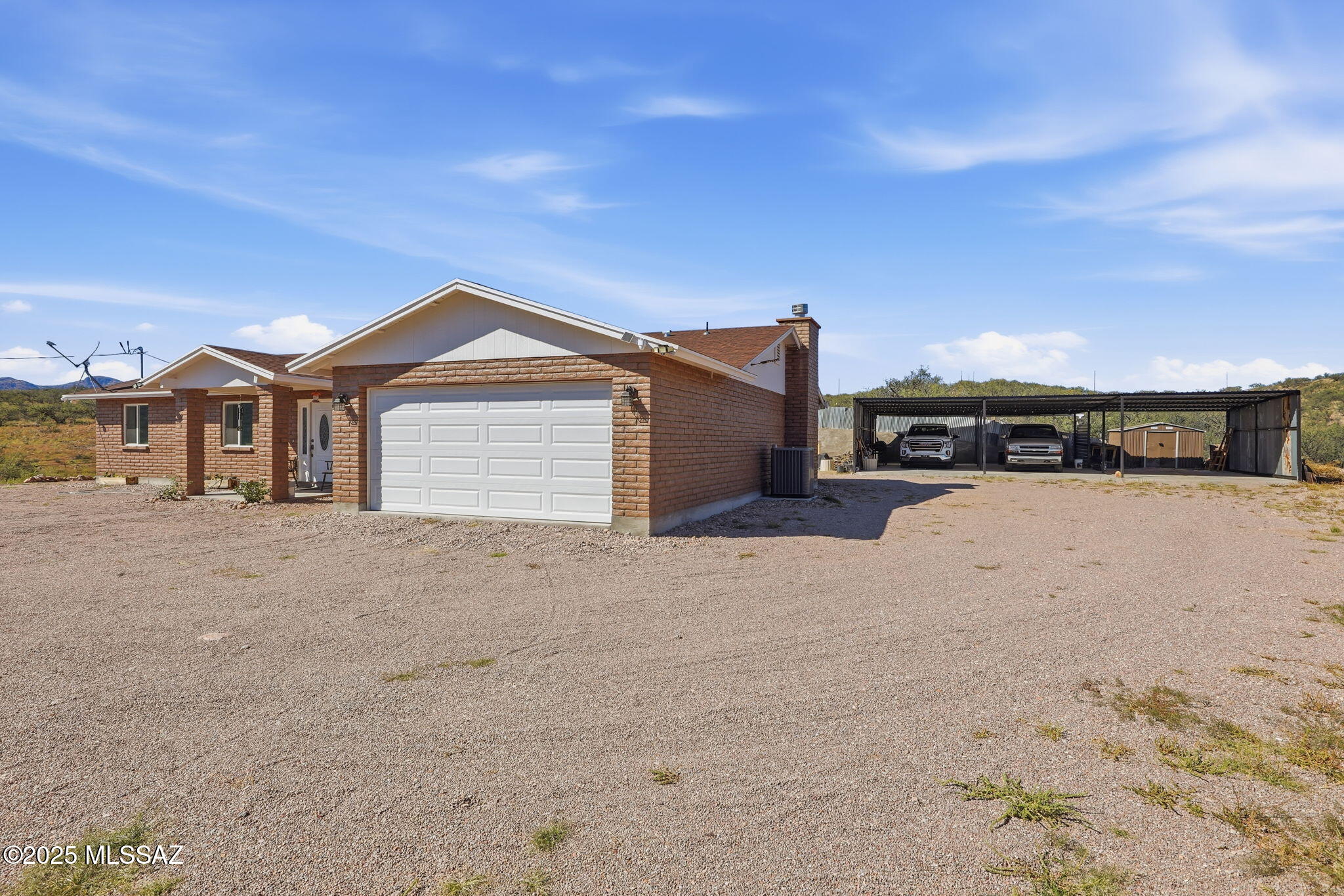 952 Via Plata Rio Rico, AZ 85648 - Photo 4 of 36