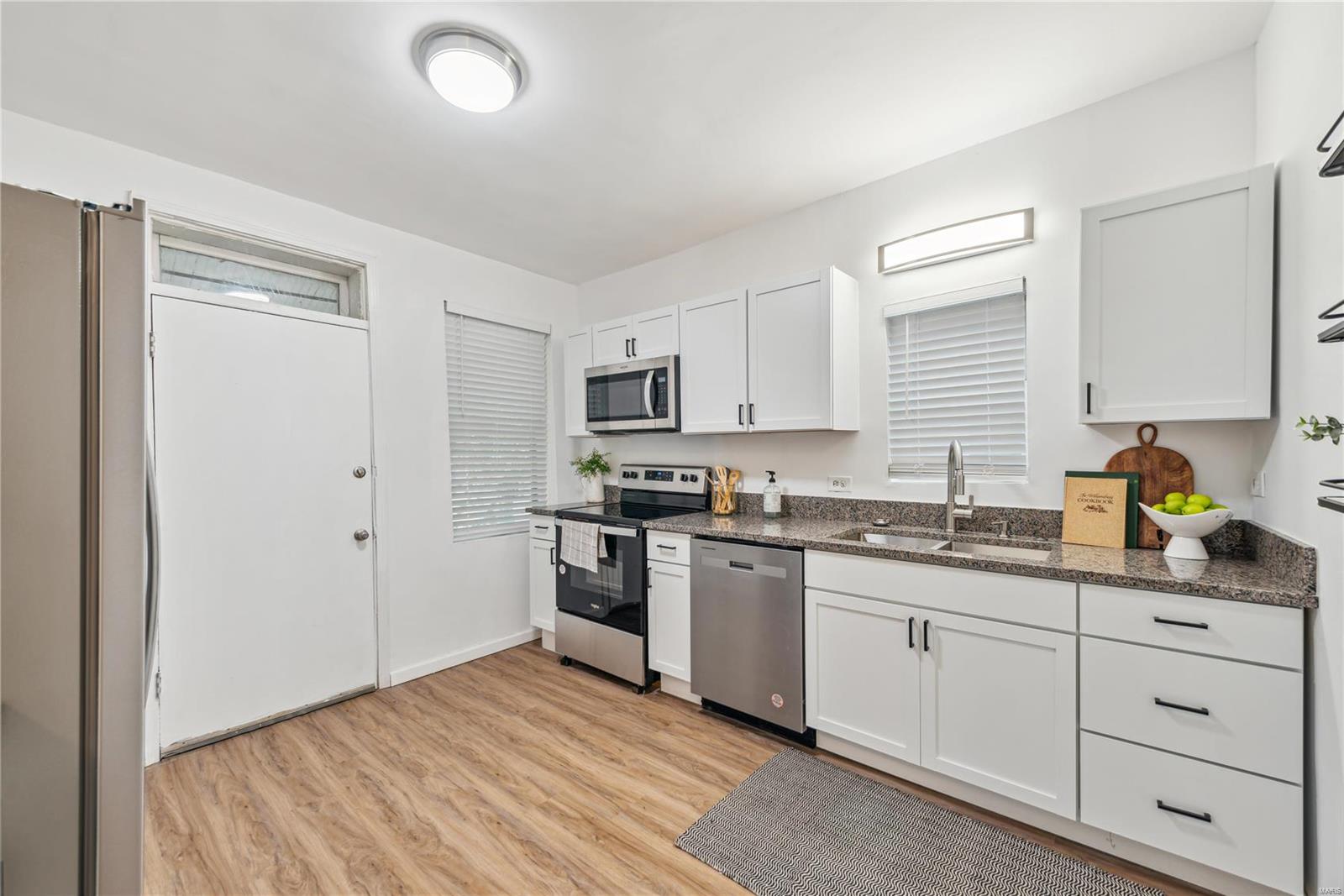 4634 Minnesota Avenue St. Louis, MO 63111 - Photo 8 of 20