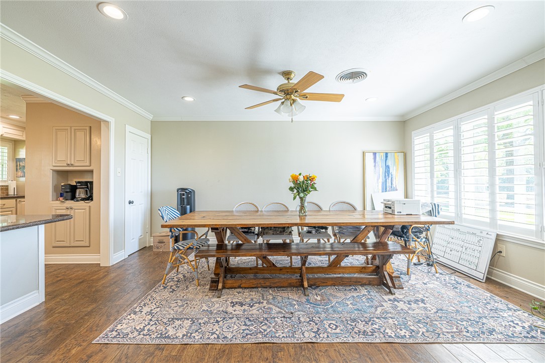 7654 County Road 121 Wharton, TX 77488 - Photo 7 of 47