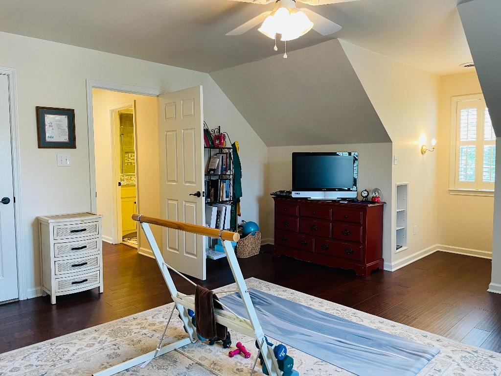 106 Mindy Circle Collierville, TN 38017 - Photo 21 of 25 a living room with furniture and a flat screen tv