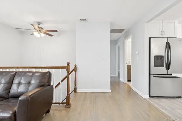 $725,000 | 159 Chestnut Circle, Northport, NY 11768