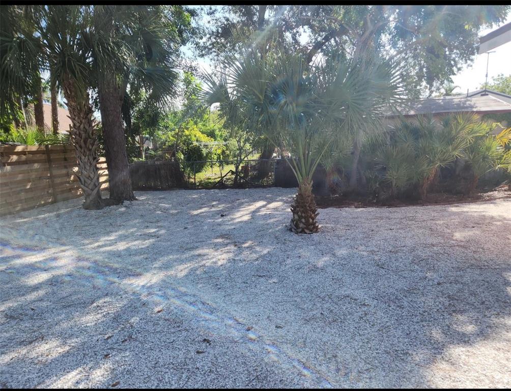 1276 Redstart Road Venice, FL 34293 - Photo 23 of 25