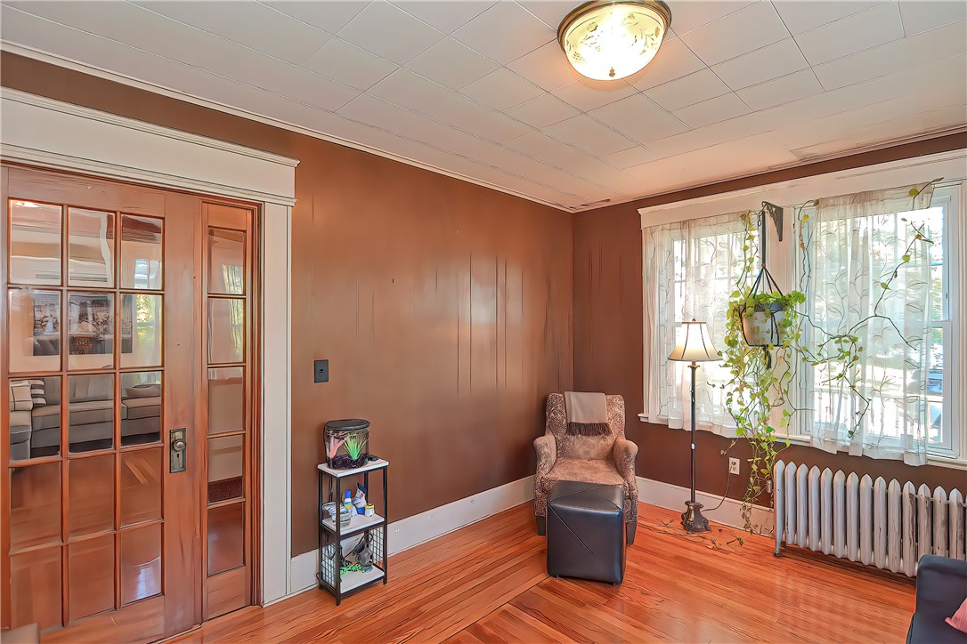 36 Mt Hope Avenue Providence, RI 02906 - Photo 11 of 38