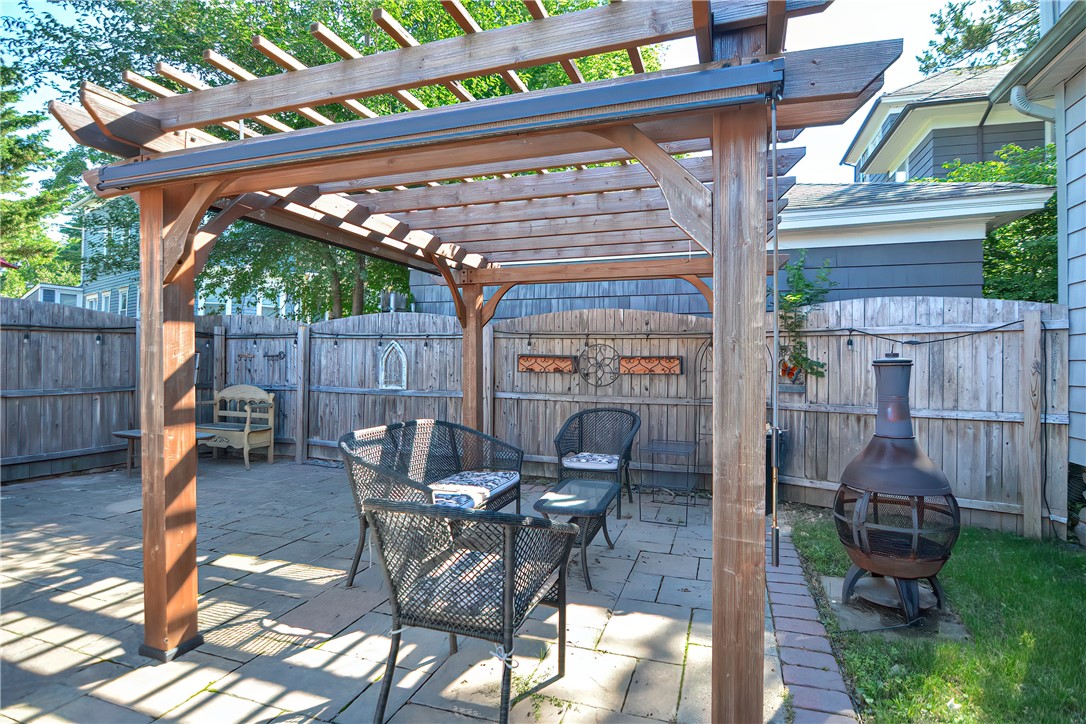 36 Mt Hope Avenue Providence, RI 02906 - Photo 29 of 38