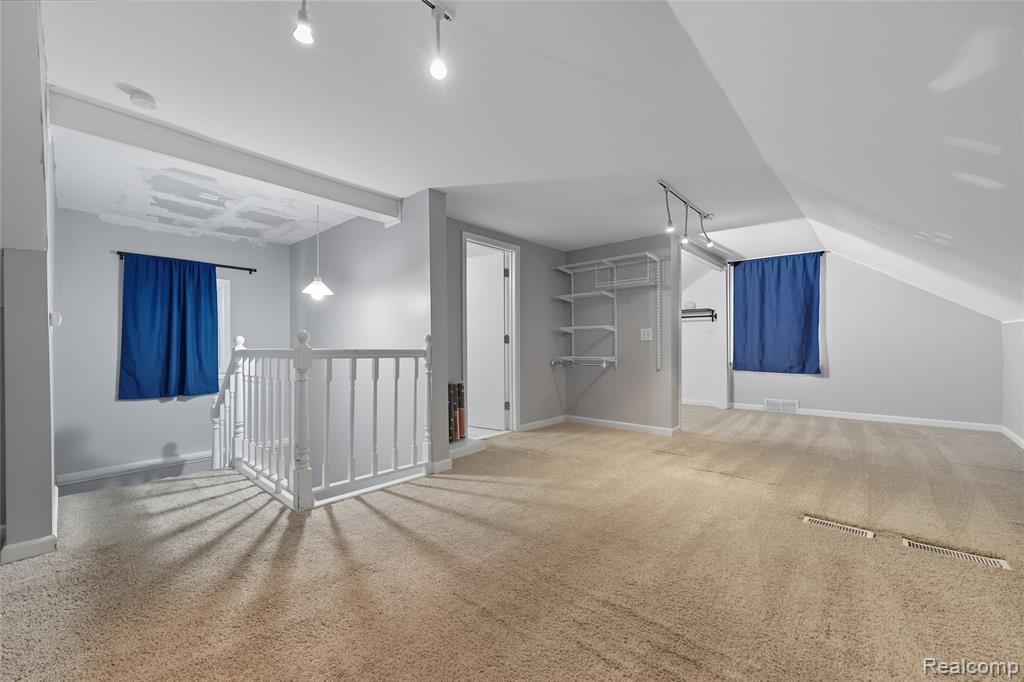 1797 Manse Road Waterford, MI 48328 - Photo 18 of 31 Gallery Image 18