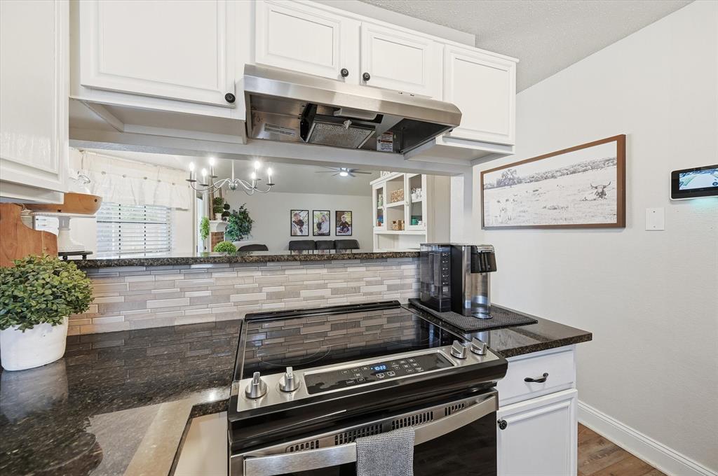 1329 Ridge Drive Midlothian, TX 76065 - Photo 11 of 30