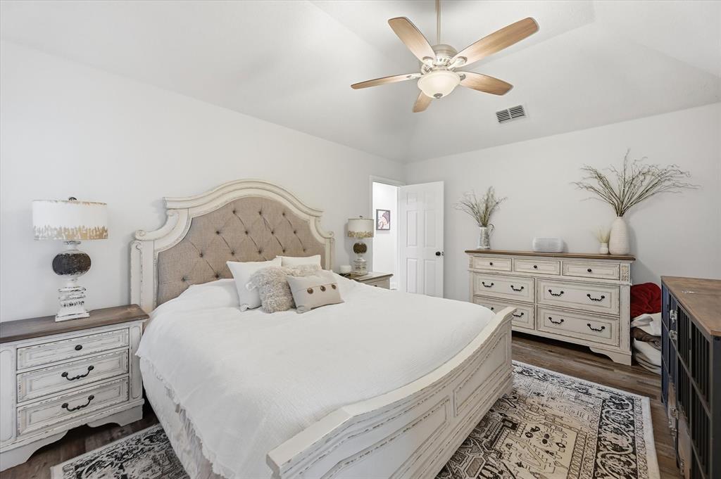 1329 Ridge Drive Midlothian, TX 76065 - Photo 13 of 30