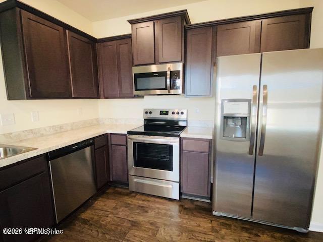 7821 Echo Springs Road Jacksonville, FL 32256 - Photo 3 of 8 7821-1