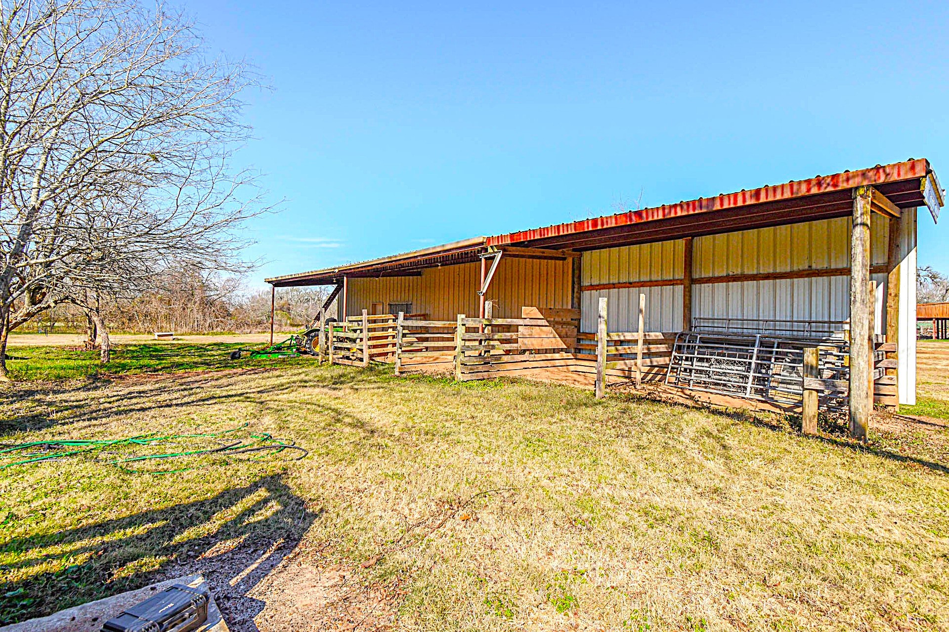 0 Hackamore Road Wallis, TX 77485 - Photo 7 of 33 12X44 overhang for your stalls or storage