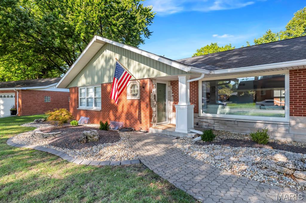 50 Janday Lane Granite City, IL 62040 - Photo 3 of 46