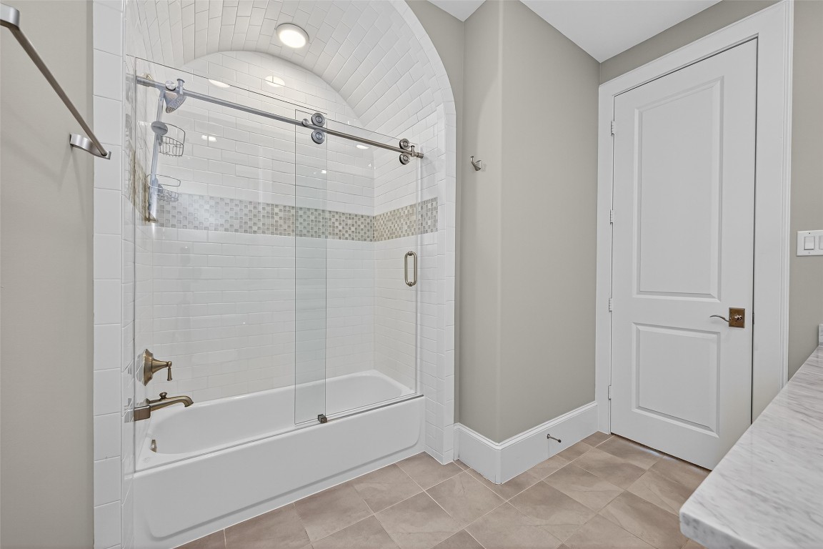 6806 West Warwick Lake Lane Spring, TX 77389 - Photo 34 of 50