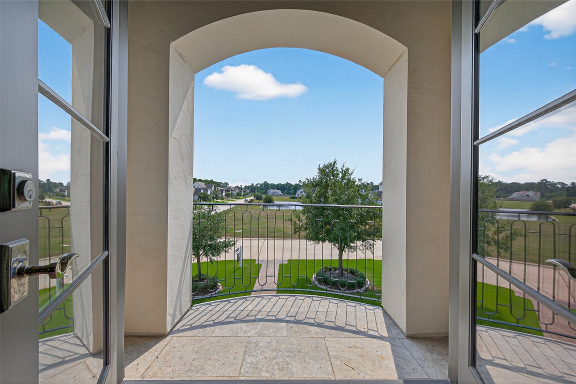 6806 West Warwick Lake Lane Spring, TX 77389 - Photo 5 of 50 Front Balcony Overlooking the lake