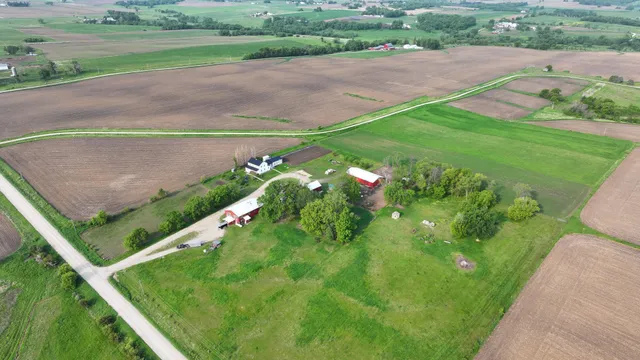 $379,900 | 16325 351st Avenue, Harmony, MN 55939