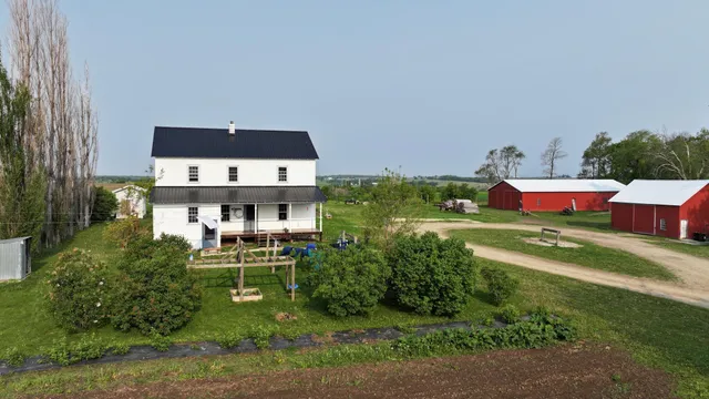 $379,900 | 16325 351st Avenue, Harmony, MN 55939