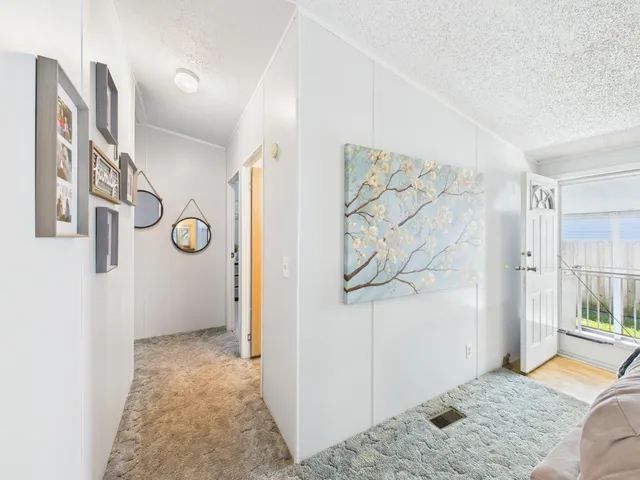 $235,750 | 403 Northeast 8th Avenue, Okeechobee, FL 34972