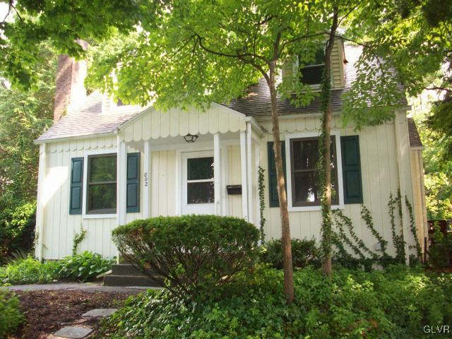 802 Maple Road Hellertown, PA 18055 - Photo 1 of 11 Gallery Image 1