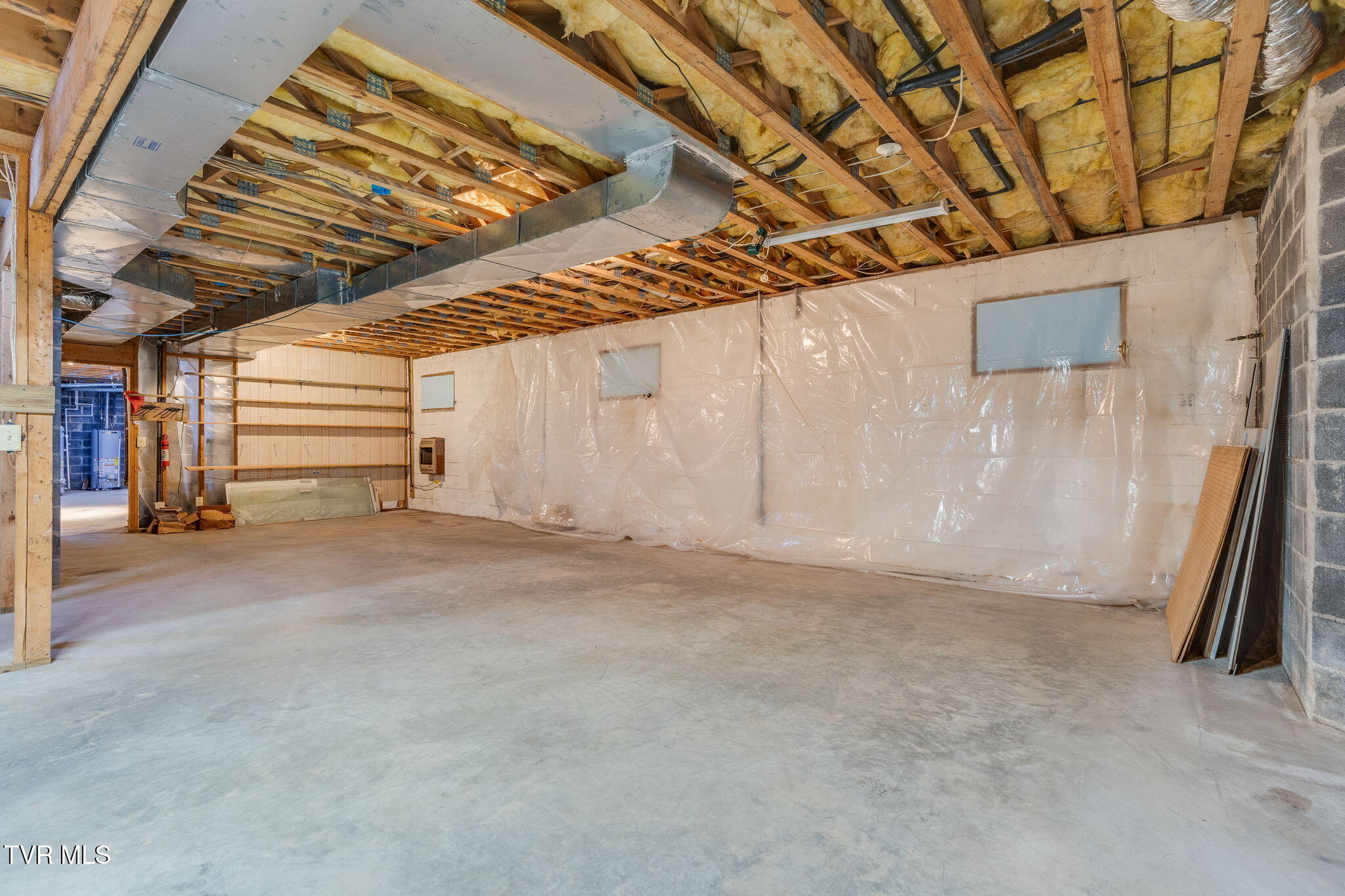 223 Judge Ben Allen Road Elizabethton, TN 37643 - Photo 54 of 73 052