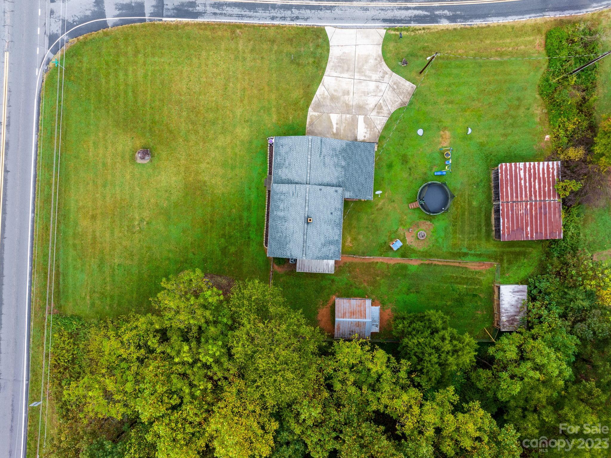 2469 Point Street Conover, NC 28613 - Photo 19 of 24 Gallery Image 19