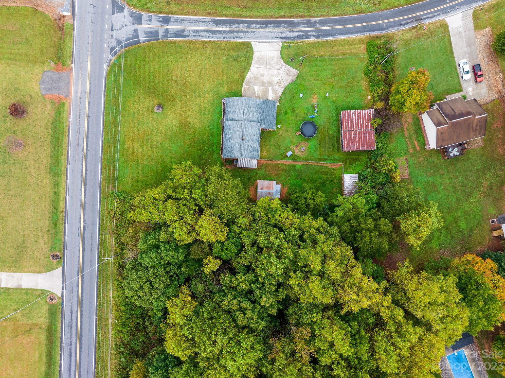 2469 Point Street Conover, NC 28613 - Photo 20 of 24 Gallery Image 20