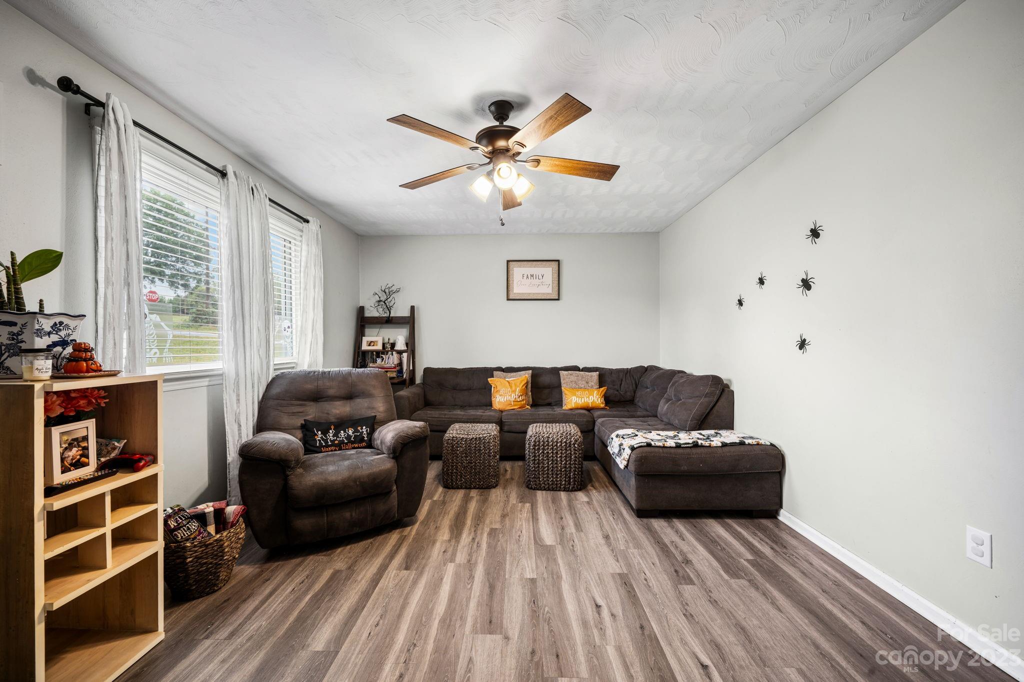2469 Point Street Conover, NC 28613 - Photo 3 of 24 Gallery Image 3