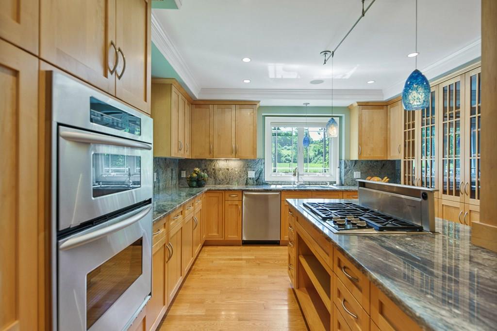 215 Lincoln Road Lincoln, MA 01773 - Photo 13 of 42 Gallery Image 13