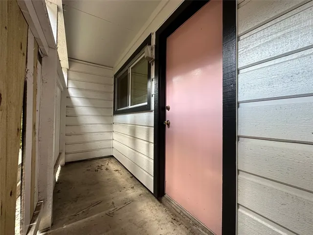 $799 | 301 West 29th Street, Unit D306, Austin, TX 78705