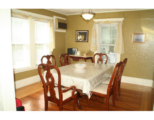 61 Emerson Road Winthrop, MA 02152 - Photo 4 of 14 Gallery Image 4