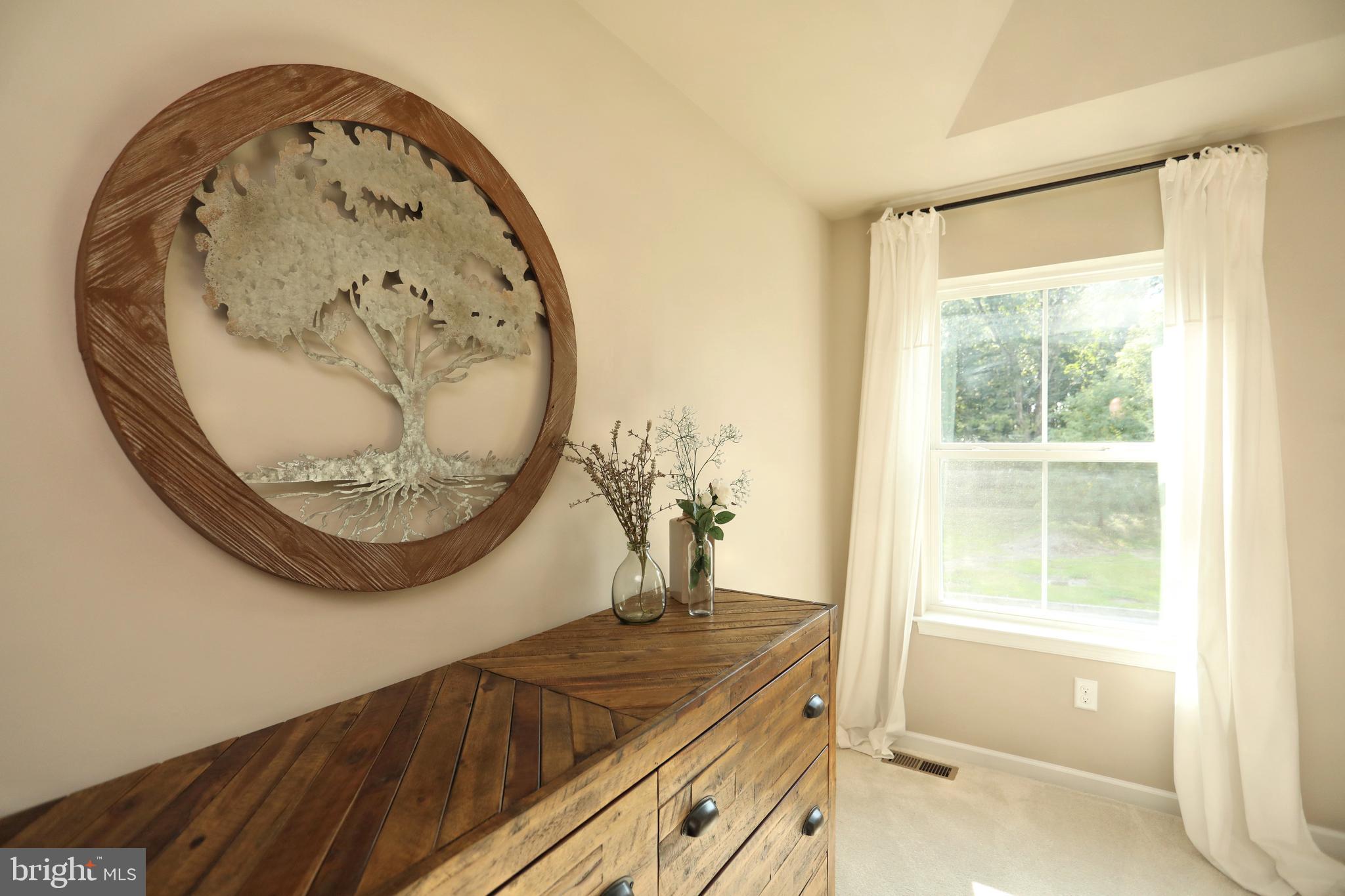 154 Ore Bank Road Dillsburg, PA 17019 - Photo 50 of 64 Photo similar to home - Logan Meadows model home.