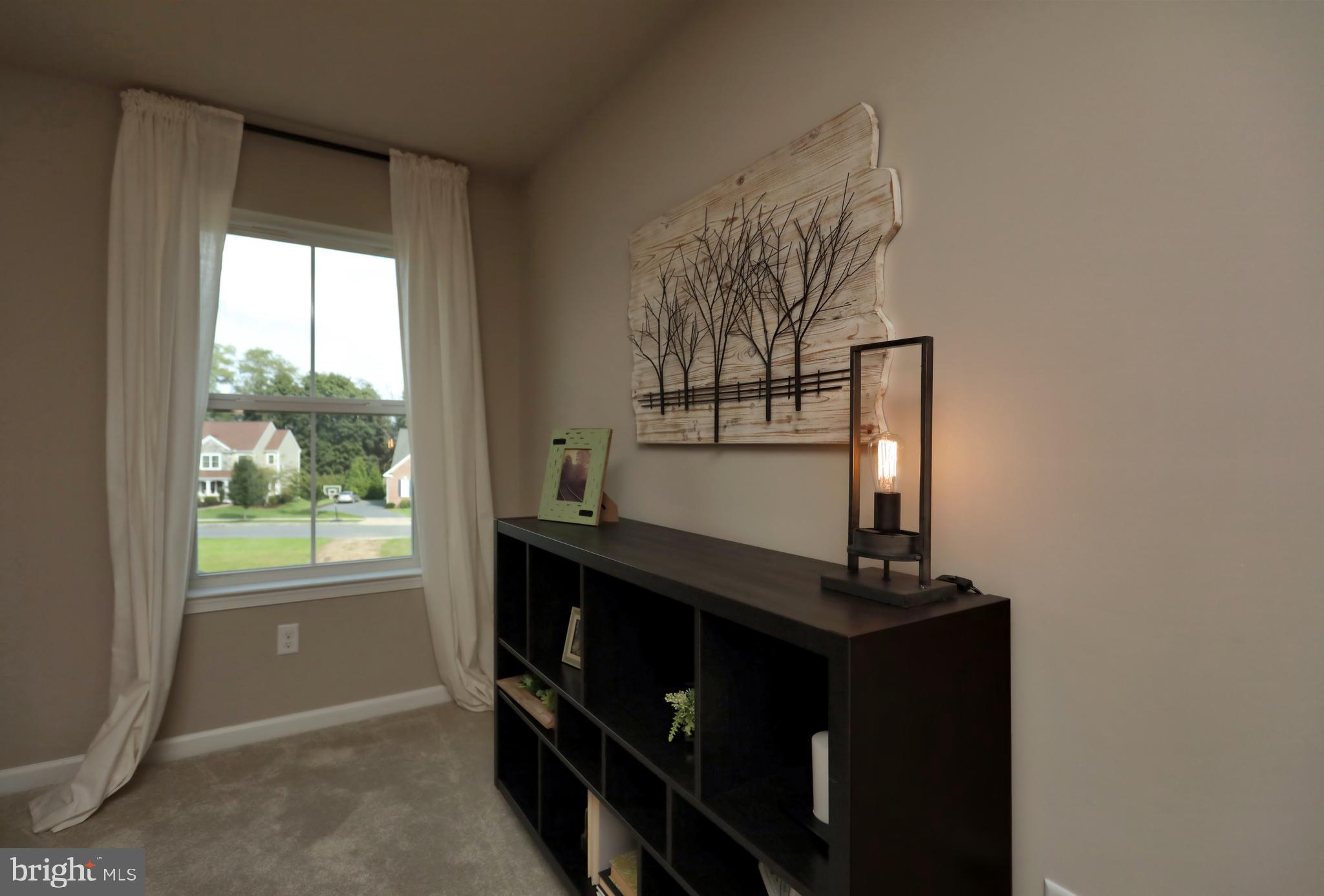 154 Ore Bank Road Dillsburg, PA 17019 - Photo 53 of 64 Photo similar to home - Logan Meadows model home.