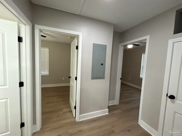 $1,895 | 721 West Jordan Street, Pensacola, FL 32501