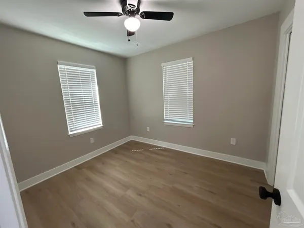 $1,895 | 721 West Jordan Street, Pensacola, FL 32501