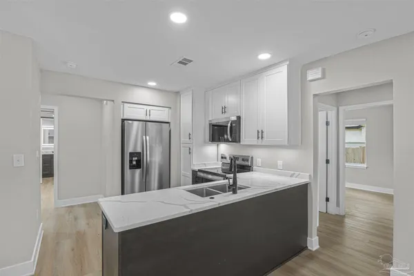 $1,895 | 721 West Jordan Street, Pensacola, FL 32501