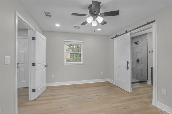 $1,895 | 721 West Jordan Street, Pensacola, FL 32501