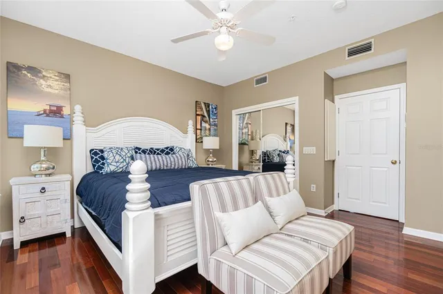 a bathroom with a toilet