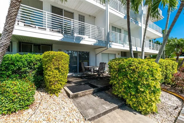 $3,500 | 8222 Harborside Circle, Unit 1, Englewood, FL 34224