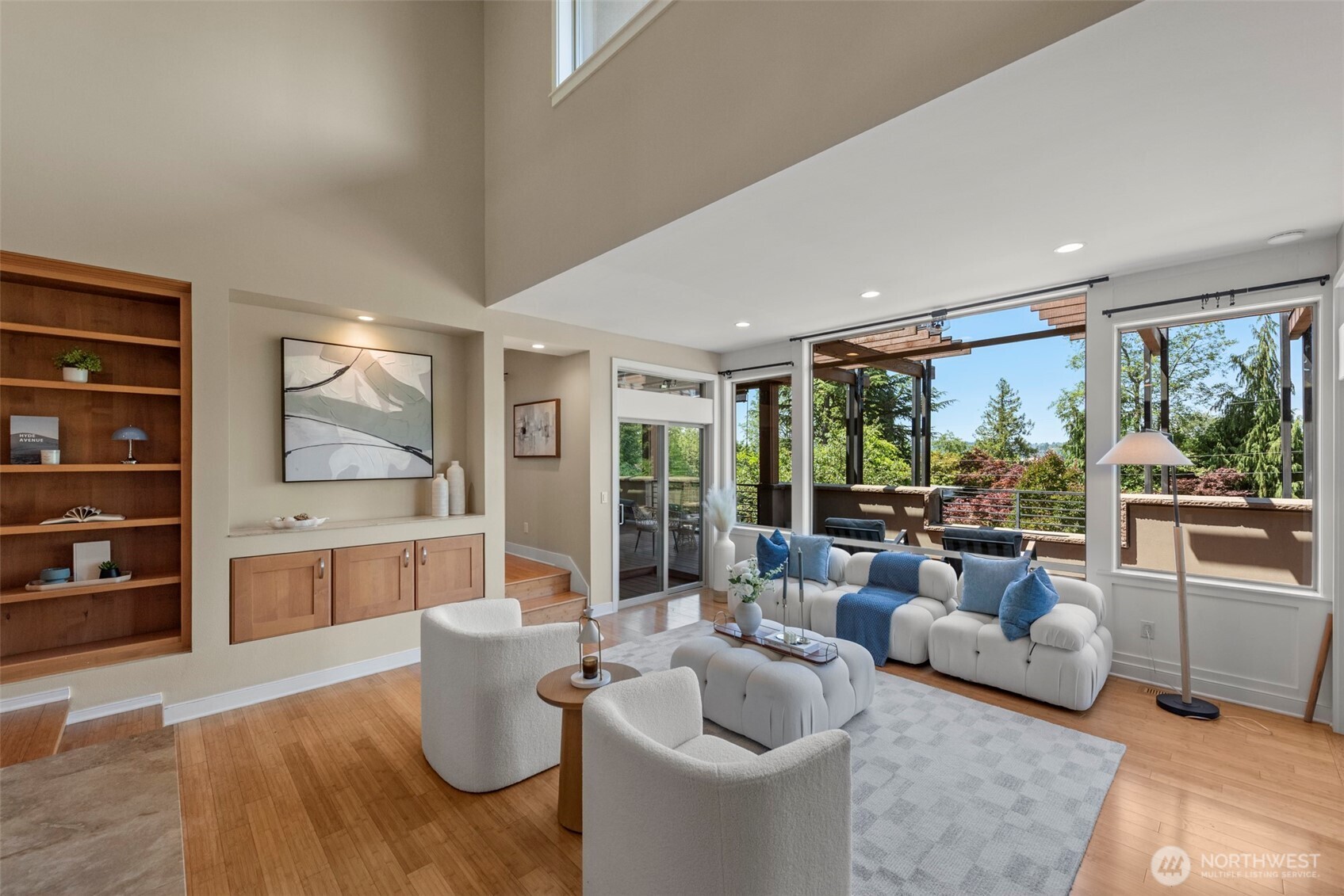 3225 West Mercer Way Mercer Island, WA 98040 - Photo 6 of 34