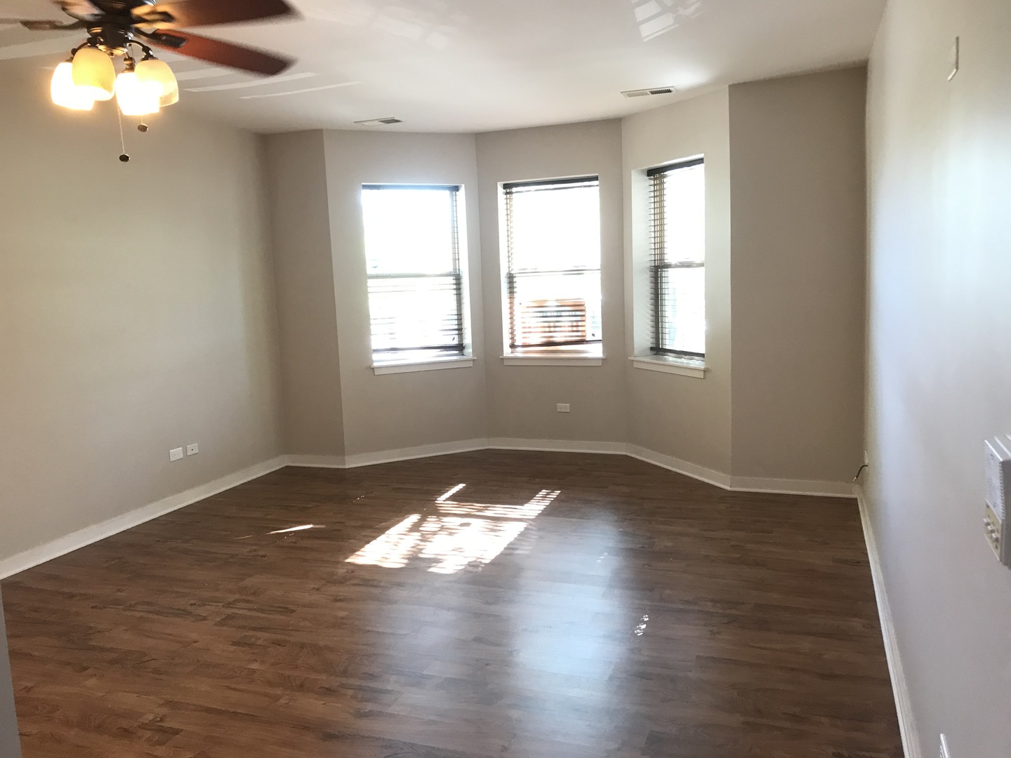 1039 South Lytle Street, Unit 102 Chicago, IL 60607 - Photo 2 of 12