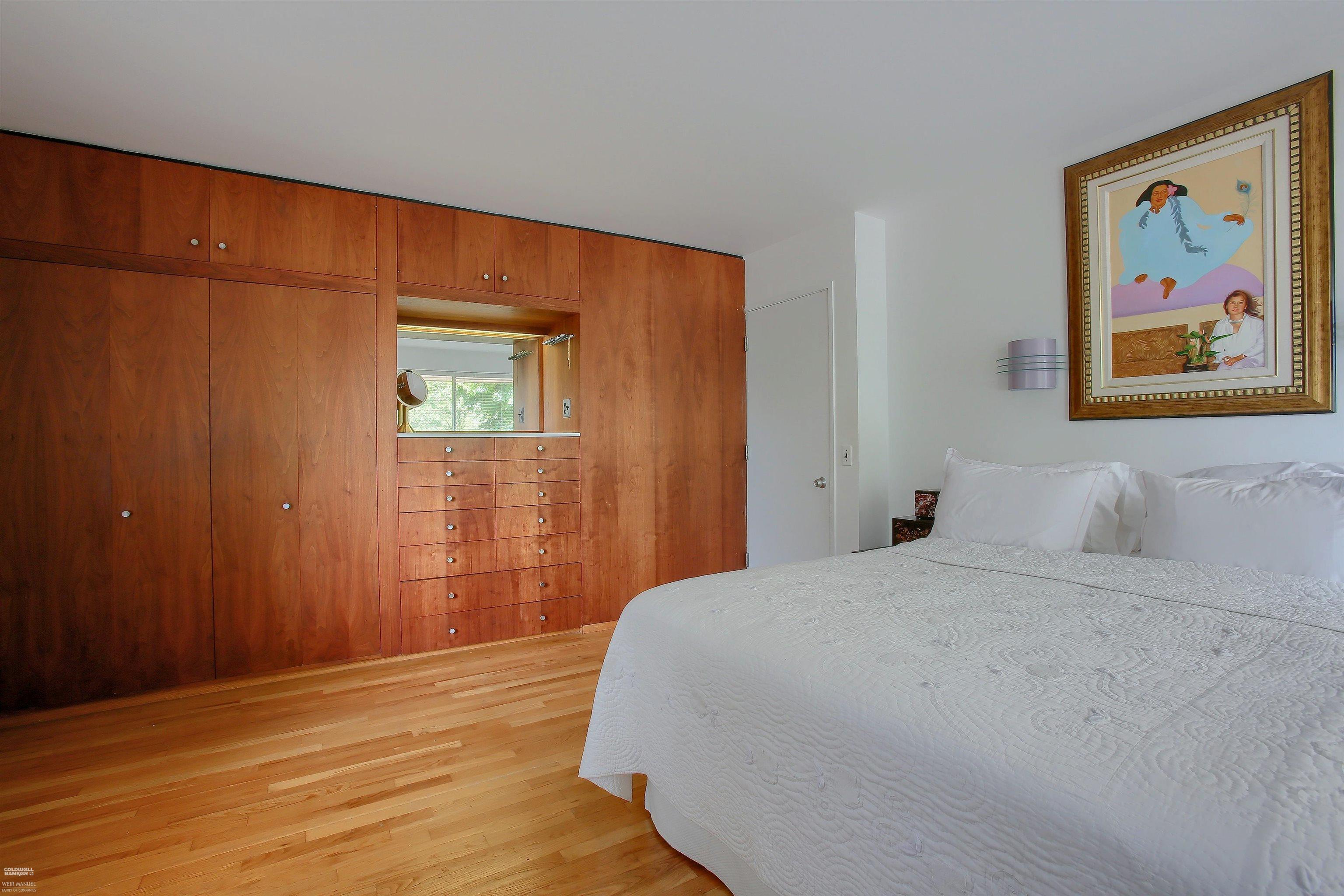 917 Lake Shore Road Grosse Pointe Shores, MI 48236 - Photo 27 of 44