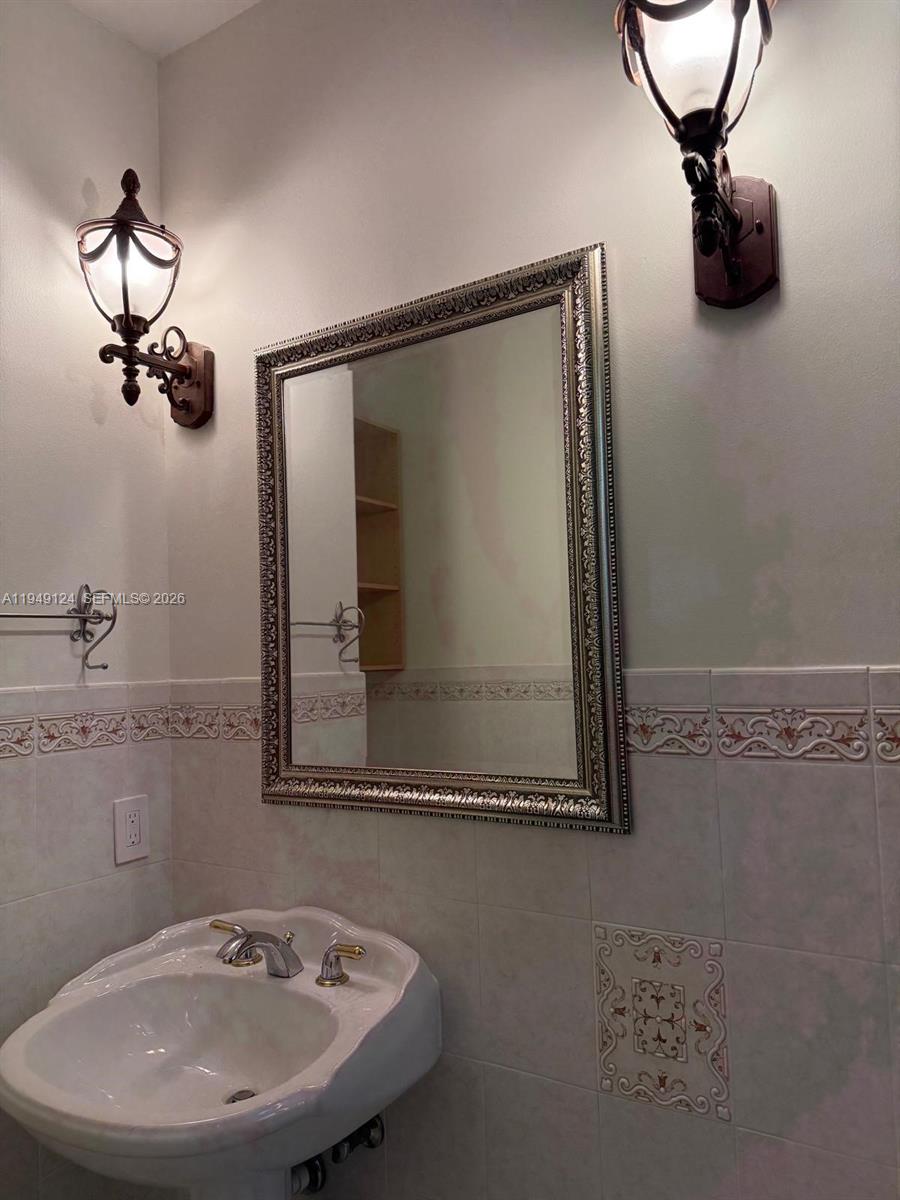 8480 Southwest 98th Street Miami, FL 33156 - Photo 39 of 60