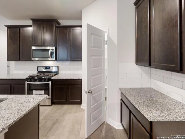 $2,300 | 29623 Copper Penny, Bulverde, TX 78163