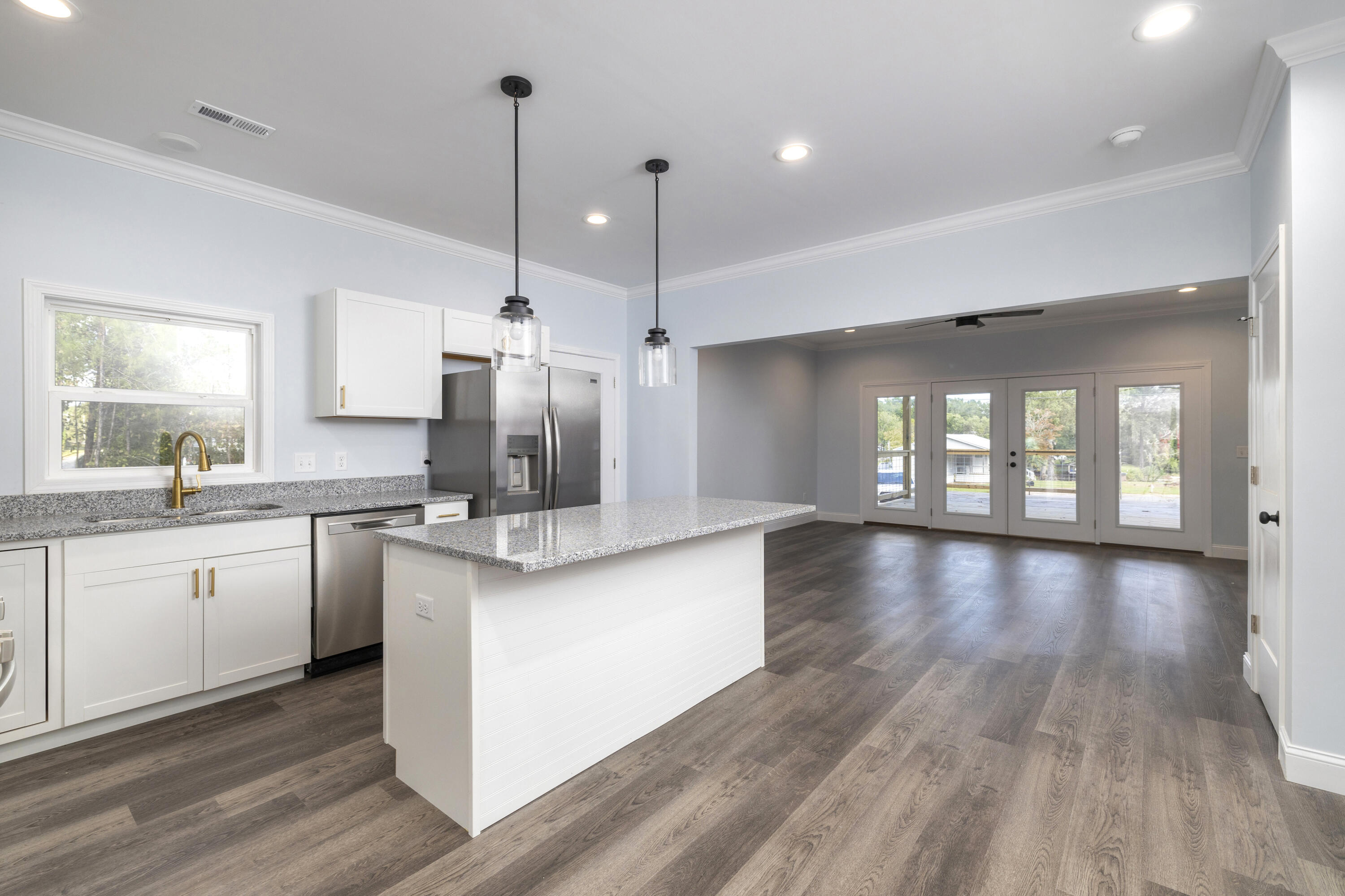 1229 Lemon Avenue Manning, SC 29102 - Photo 13 of 37 40