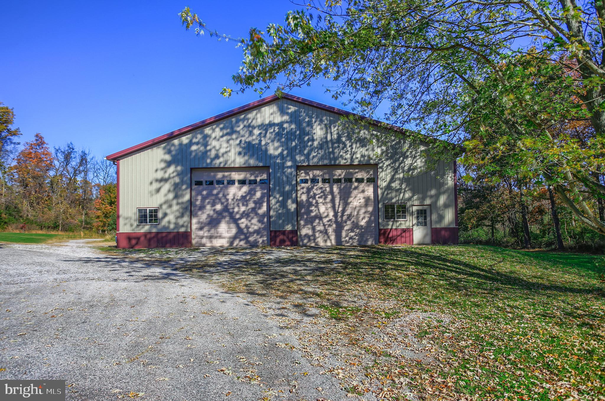 415 Butter Road York, PA 17404 - Photo 16 of 66 Ample space for any large machinery or vehicles