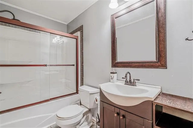 $180,000 | 384 Kenneth Drive, Rostraver Township, PA 15012