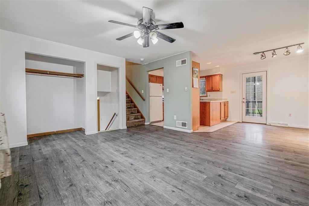 384 Kenneth Drive Rostraver Township, PA 15012 - Photo 9 of 50